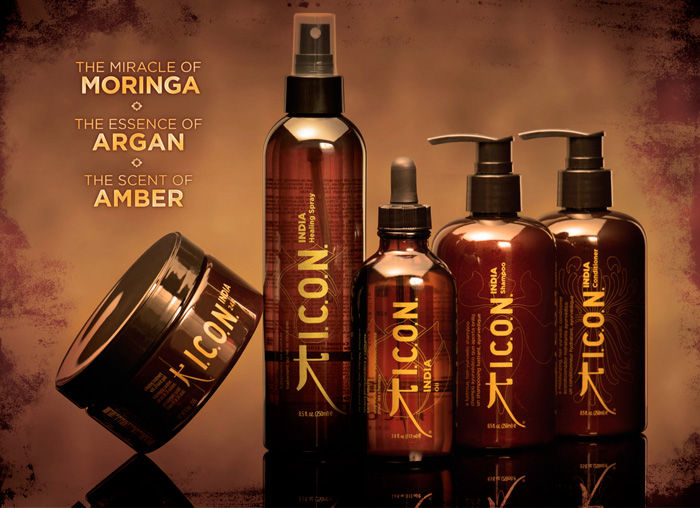 La marca I.C.O.N también tiene su propia línea de cuidado basado en aceites de moringa y argán y partículas de oro, INDIA